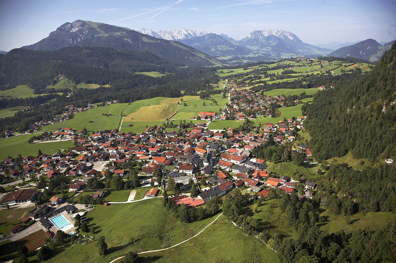 Appartement Mitte Reit im Winkl Luaran gambar